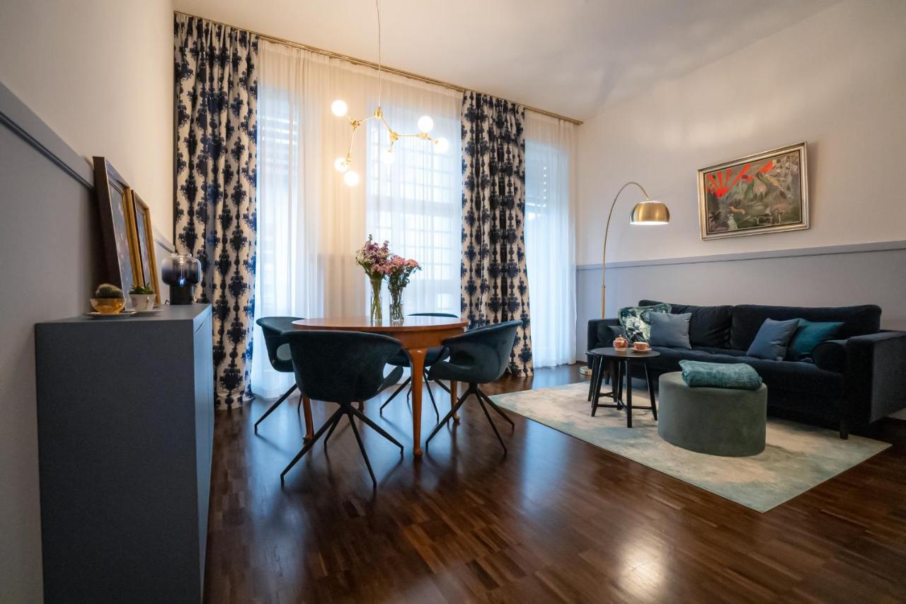 Designer Loft-Ferienwohnung Im Zentrum Mit Tiefgaragen-Parkplatz, Waschmaschine Und Privatterrasse Leipzig Exterior photo